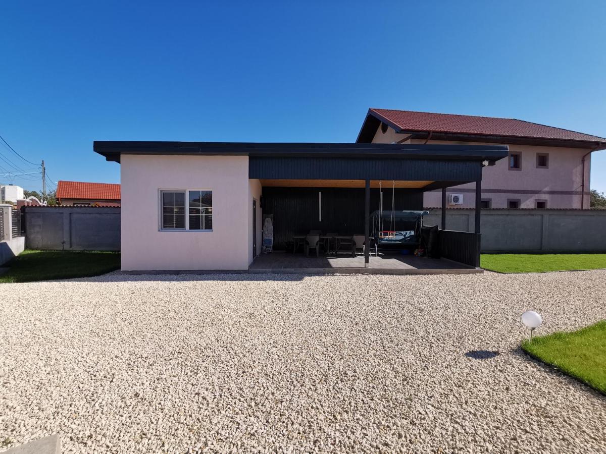 Casutele Amaliei Hotell Corbu  Exteriör bild